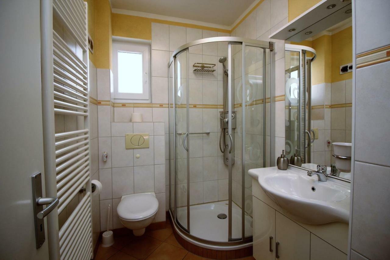 Am Apfelgarten-2 Apartments Mit Pkw-Parkplatz, Floerekeweg 뤼네부르크 외부 사진